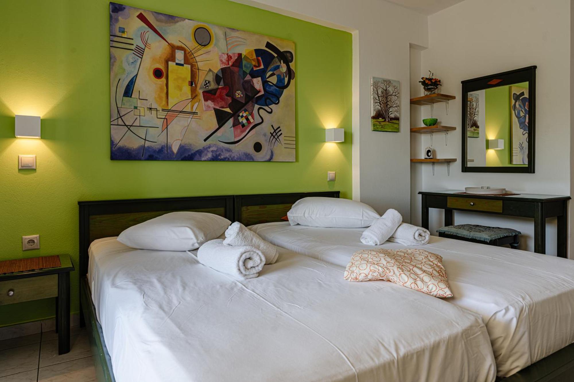Seafront Spirit Suites Zákinthosz Szoba fotó